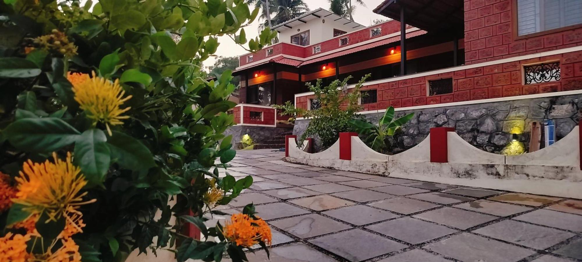 The Ixora - A Boutique Homestay Varkala Ngoại thất bức ảnh
