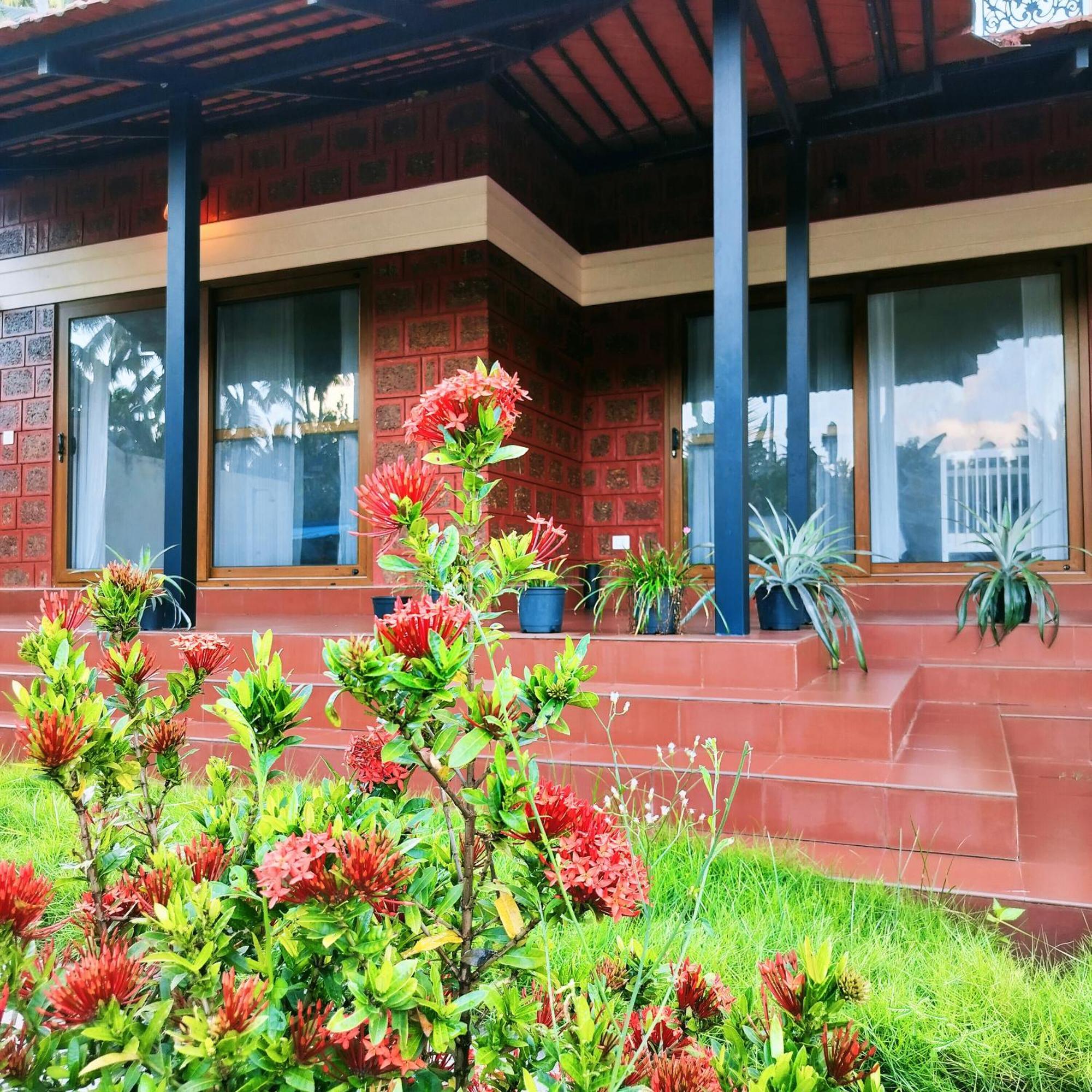 The Ixora - A Boutique Homestay Varkala Ngoại thất bức ảnh
